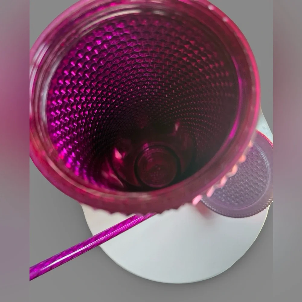 Starbucks Hot Pink Metallic‎ Studded Venti Tumbler 24 oz 2022 Holiday NWOT
